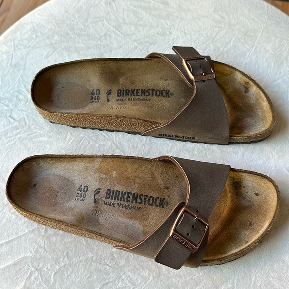 Lightly used Birkenstocks! - Picture 1 of 3